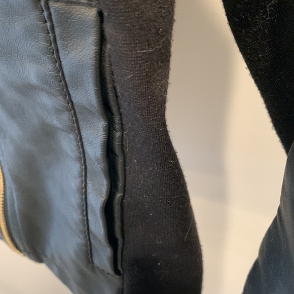 Dynamite black women’s xs vegan leather moto jacket - Picture 4 of 7